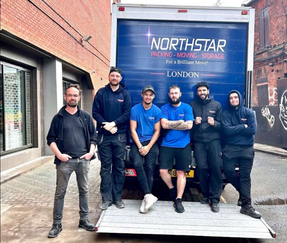 NS_Northstar-moving-team